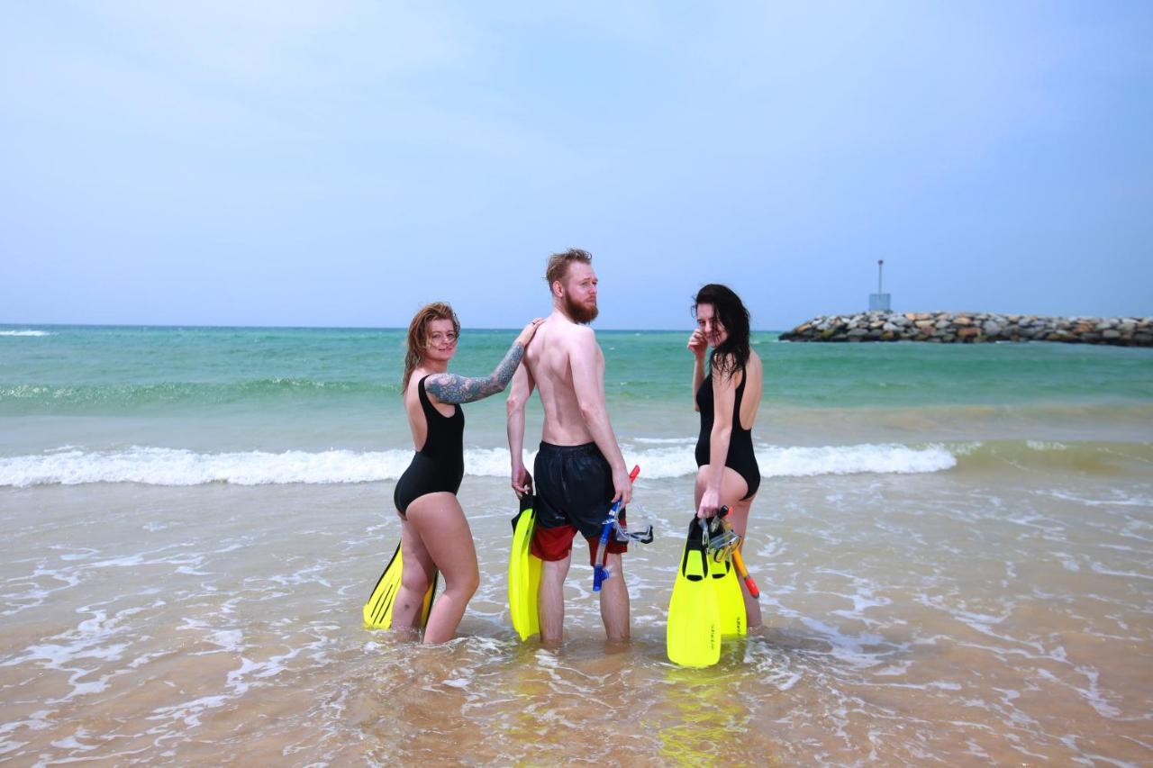 히카두와 Bluefin Adventure And Deep Sea Fishing 호스텔 외부 사진
